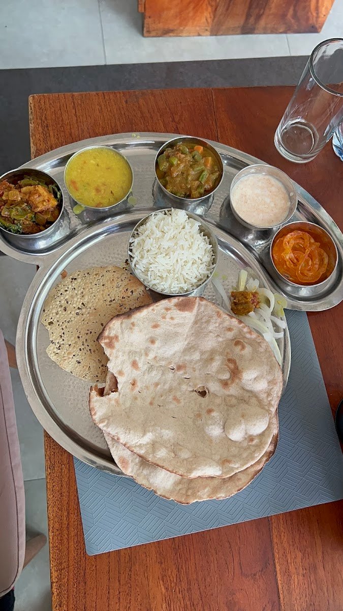 Vegetarian thali at Shivsagar Bali